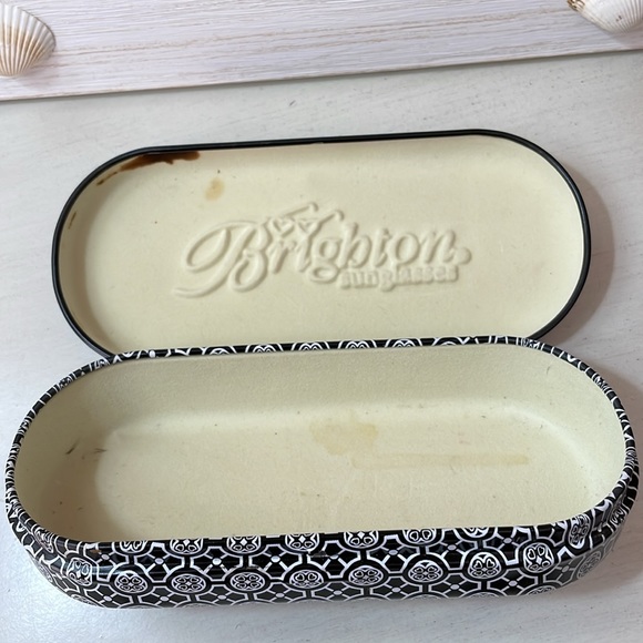 Brighton eyeglasses case metal - Picture 6 of 7